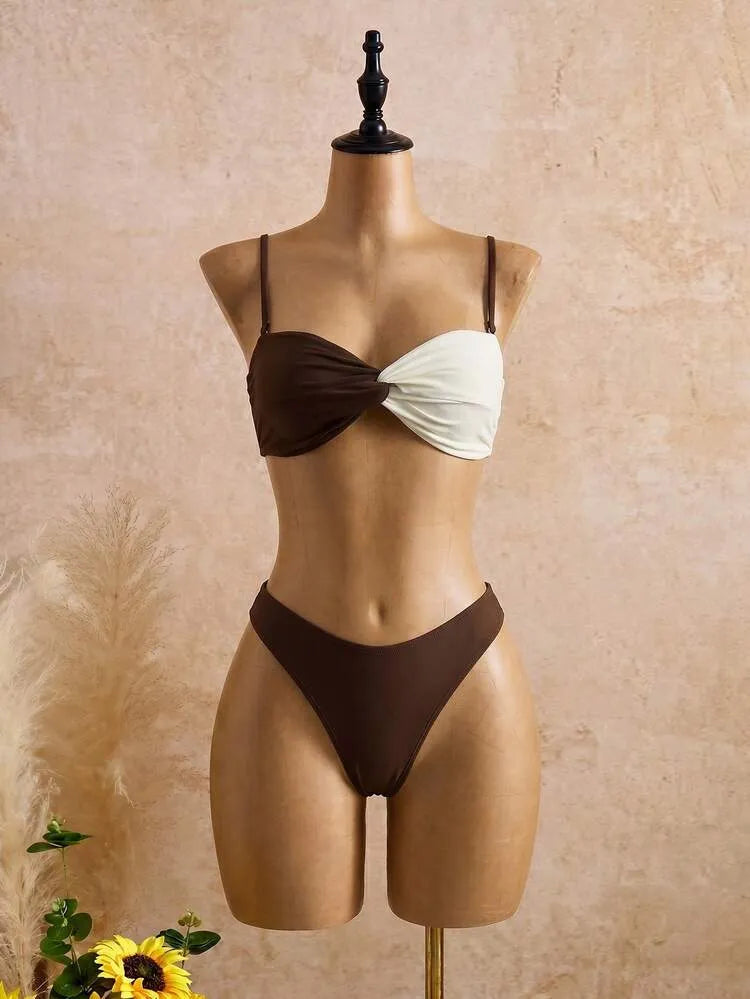 Two-Tone Beach Set