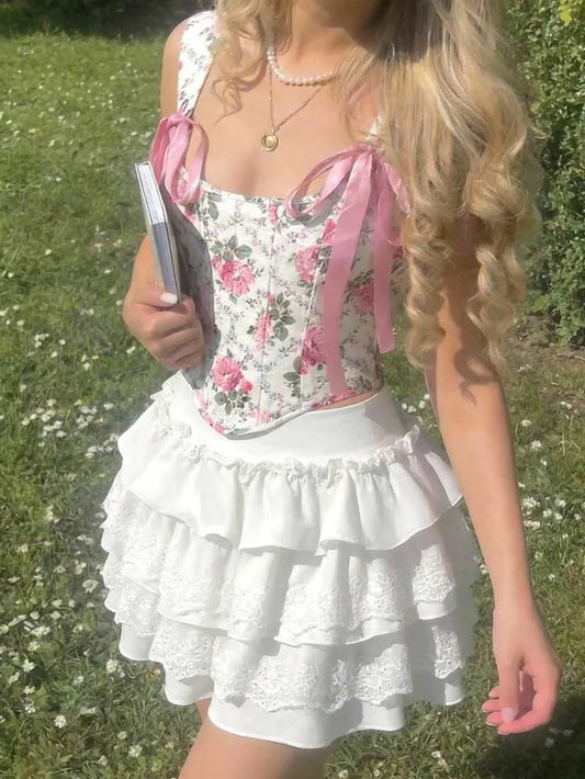 Çiçek Desenli Bağcıklı Crop Top