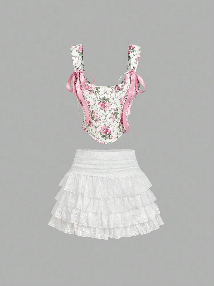 Çiçek Desenli Bağcıklı Crop Top