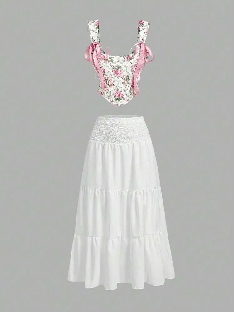 Çiçek Desenli Bağcıklı Crop Top